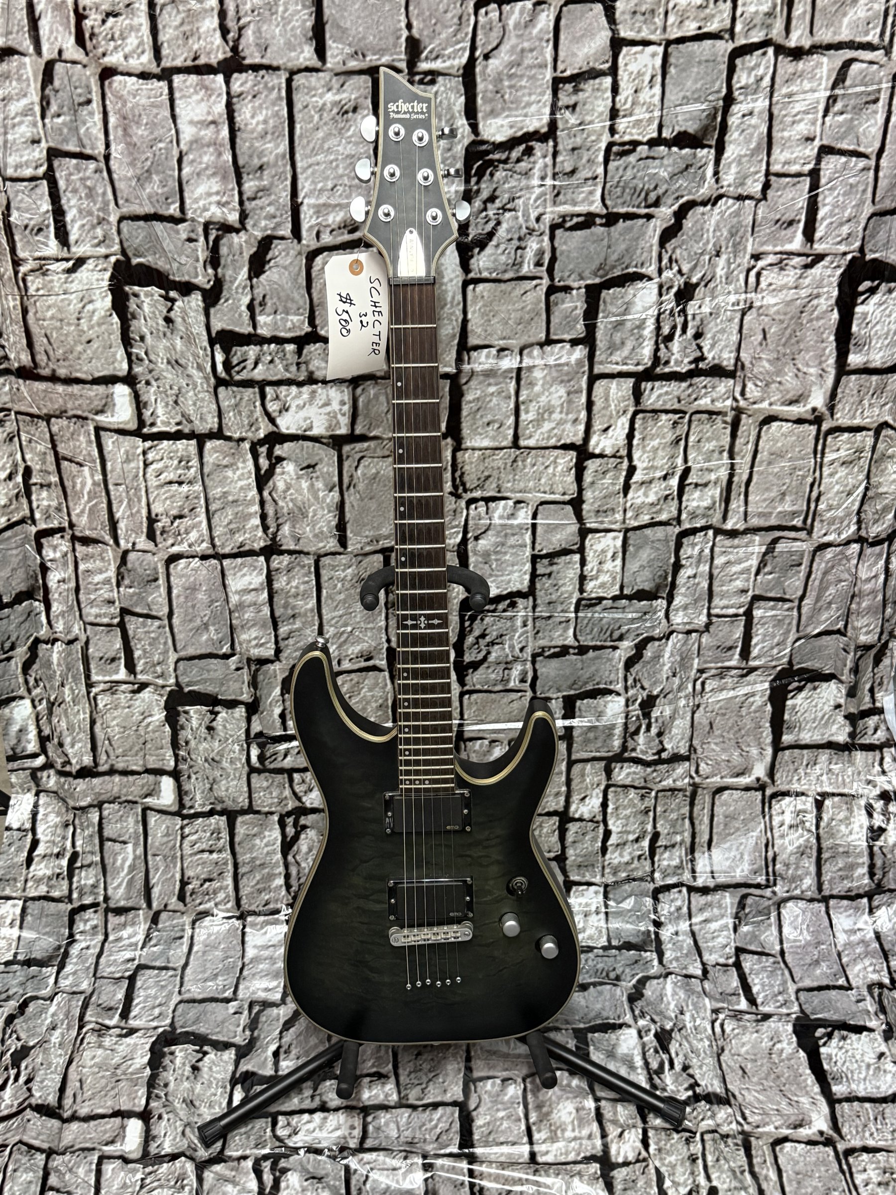 Schecter Diamond Series – black burst gloss HH | Billy Fender Custom…